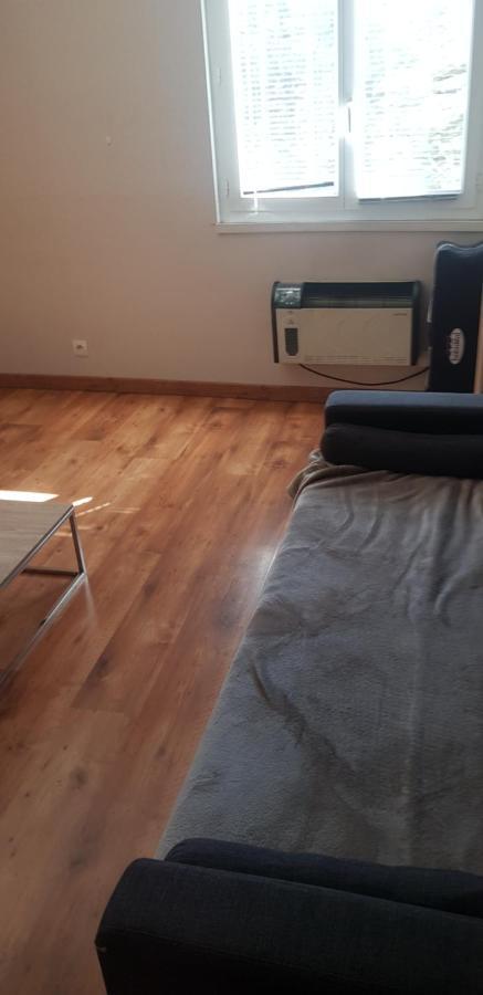 Duplex Dans La Vallee เบอซองซง ภายนอก รูปภาพ